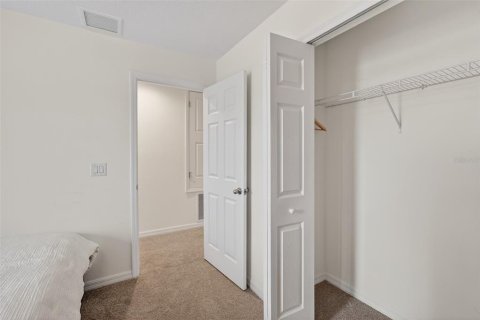 Купить таунхаус в Киссимми, Флорида 6 комнат, 173.54м2, № 2147759 - фото 19