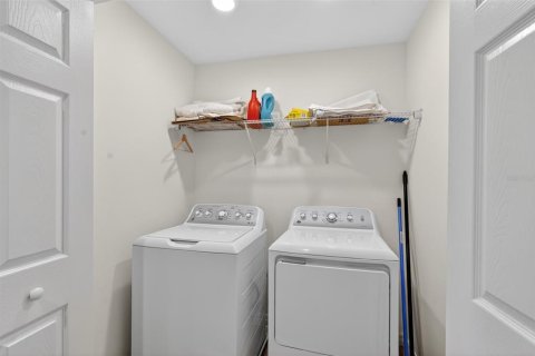 Купить таунхаус в Киссимми, Флорида 6 комнат, 173.54м2, № 2147759 - фото 21