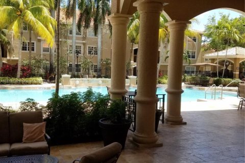 Copropriété à louer à Pembroke Pines, Floride: 2 chambres, 104.98 m2 № 1920141 - photo 20