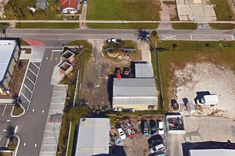 Immobilier commercial à vendre à Punta Gorda, Floride: 208.66 m2 № 1525050 - photo 14