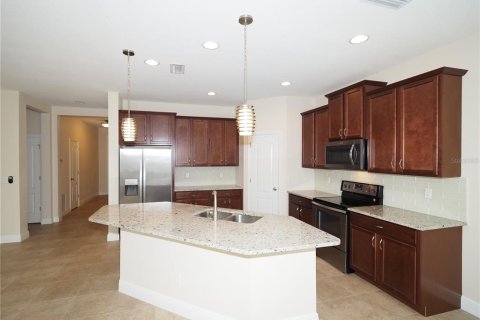 Casa en alquiler en Sarasota, Florida, 3 dormitorios, 150.87 m2 № 1916374 - foto 3