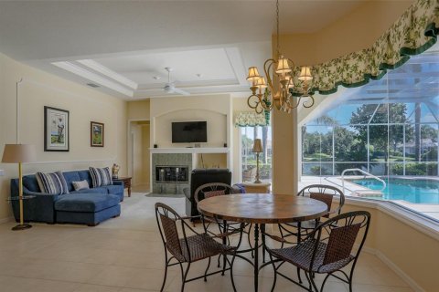 Casa en alquiler en University Park, Florida, 4 dormitorios, 264.4 m2 № 1536460 - foto 11