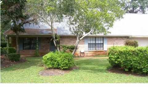 Casa en alquiler en Niceville, Florida, 4 dormitorios, 191.38 m2 № 562674 - foto 1