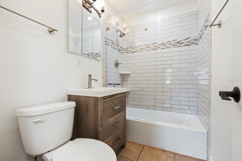 Снять в аренду виллу или дом в Тампа, Флорида 6 комнат, 130.43м2, № 1910791 - фото 23