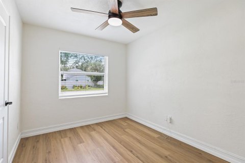 Снять в аренду виллу или дом в Тампа, Флорида 6 комнат, 130.43м2, № 1910791 - фото 21