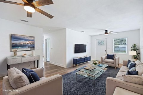 Снять в аренду виллу или дом в Тампа, Флорида 6 комнат, 130.43м2, № 1910791 - фото 3