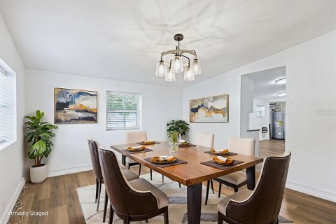 Снять в аренду виллу или дом в Тампа, Флорида 6 комнат, 130.43м2, № 1910791 - фото 7