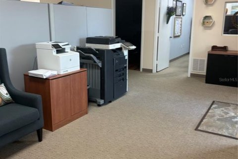 Commercial property in Largo, Florida 321.07 sq.m. № 2367305 - photo 17