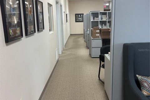 Commercial property in Largo, Florida 321.07 sq.m. № 2367305 - photo 16