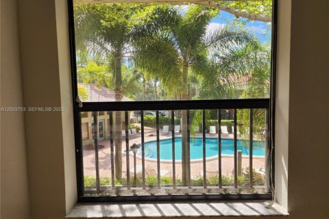 Condo in Coconut Creek, Florida, 3 bedrooms  № 2068331 - photo 14