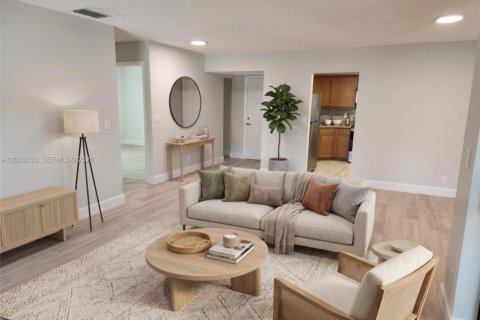 Condo in Coconut Creek, Florida, 3 bedrooms  № 2068331 - photo 6