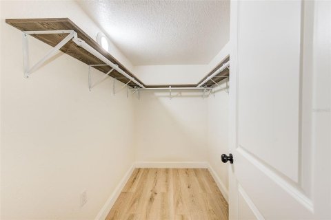 Casa en venta en Saint Pete Beach, Florida, 4 dormitorios, 299.98 m2 № 1915008 - foto 19
