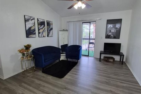 Copropriété à louer à Kissimmee, Floride: 2 chambres, 80.82 m2 № 2166401 - photo 4