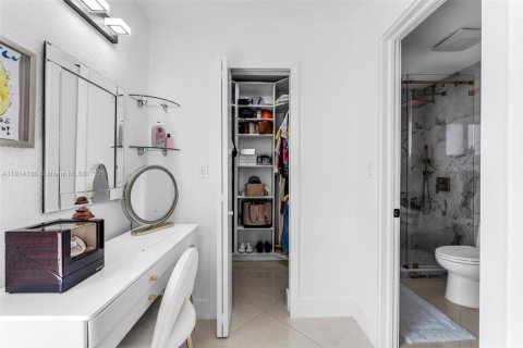 House in Homestead, Florida 4 bedrooms, 123.93 sq.m. № 1971193 - photo 14