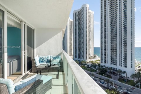 Купить кондоминиум в Санни-Айлс-Бич, Флорида 2 спальни, 126.07м2, № 1970266 - фото 28