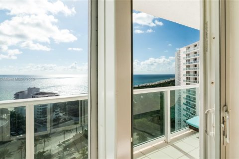 Купить кондоминиум в Санни-Айлс-Бич, Флорида 2 спальни, 126.07м2, № 1970266 - фото 24