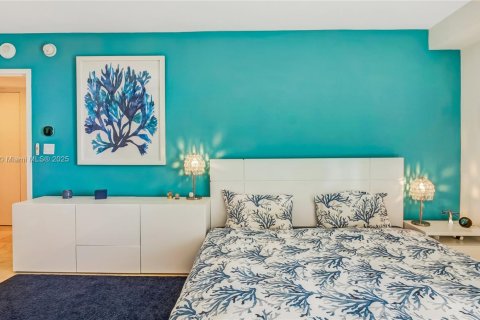 Купить кондоминиум в Санни-Айлс-Бич, Флорида 2 спальни, 126.07м2, № 1970266 - фото 13