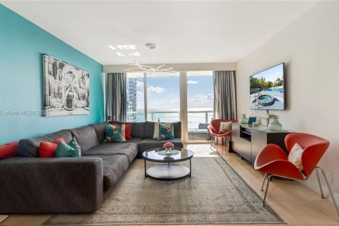 Купить кондоминиум в Санни-Айлс-Бич, Флорида 2 спальни, 126.07м2, № 1970266 - фото 5