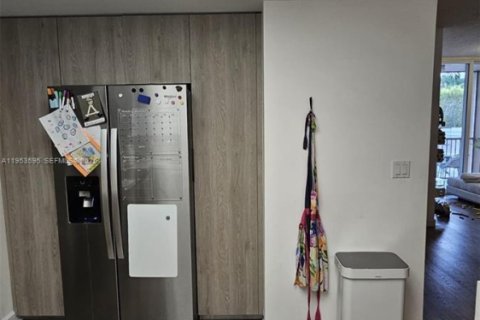 Condominio en venta en Doral, Florida, 3 dormitorios, 135.64 m2 № 2054794 - foto 7