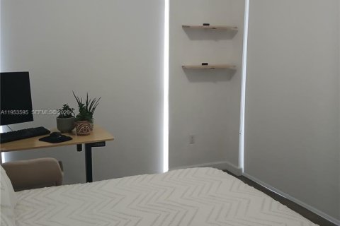 Condominio en venta en Doral, Florida, 3 dormitorios, 135.64 m2 № 2054794 - foto 9