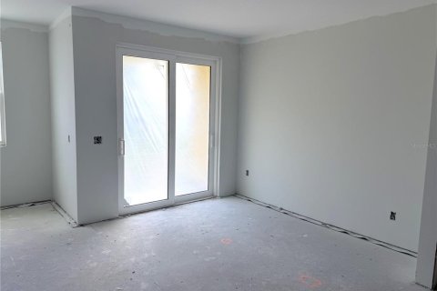 Casa en venta en Tampa, Florida, 3 dormitorios, 144.65 m2 № 2198827 - foto 8
