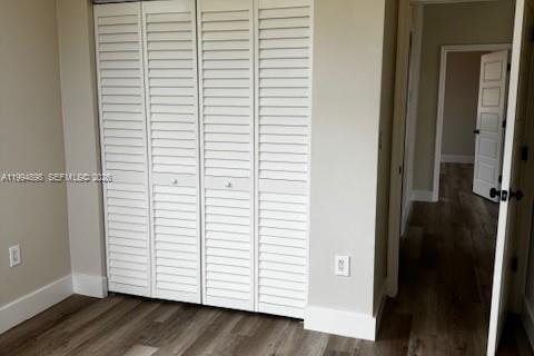 Villa ou maison à louer à Homestead, Floride: 4 chambres, 192.87 m2 № 2064003 - photo 6