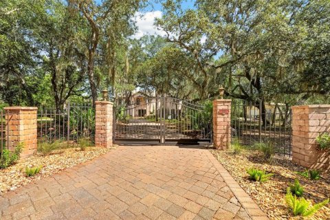 Villa ou maison à vendre à Interlachen, Floride: 6 chambres, 629.88 m2 № 2402938 - photo 13