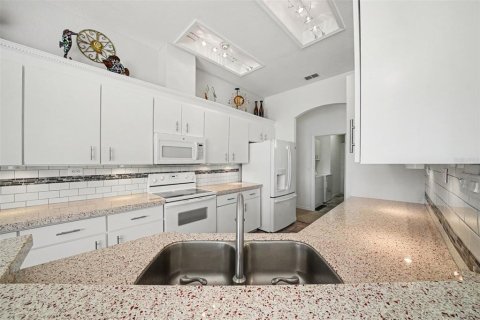 Casa en venta en Port Orange, Florida, 3 dormitorios, 174.1 m2 № 2383504 - foto 11