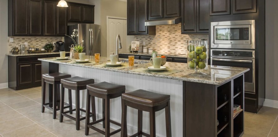 House in MIRADA EXCLUSIVE SERIES in San Antonio, Florida 3 bedrooms, 185 sq.m. № 266517