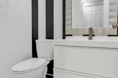 Купить кондоминиум в Бока-Ратон, Флорида 3 комнаты, 66.89м2, № 2147119 - фото 9