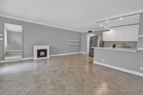 Купить кондоминиум в Бока-Ратон, Флорида 3 комнаты, 66.89м2, № 2147119 - фото 5