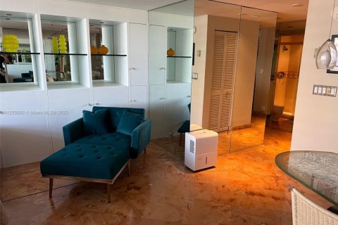 Copropriété à louer à Miami Beach, Floride: 51.1 m2 № 1763908 - photo 8