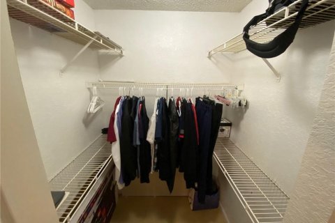 Condominio en alquiler en Oakland Park, Florida, 1 dormitorio, 80.08 m2 № 2078445 - foto 11
