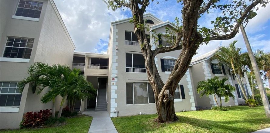 Condominio en Oakland Park, Florida, 1 dormitorio  № 2078445