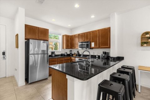 Townhouse in Kissimmee, Florida 2 bedrooms, 125.42 sq.m. № 2143889 - photo 3