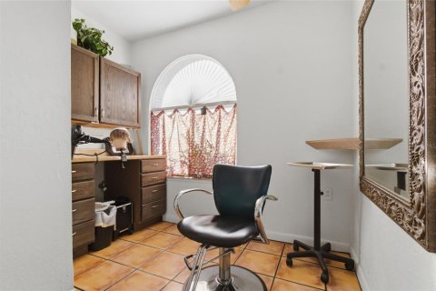 Commercial property in Tampa, Florida 235.23 sq.m. № 2101545 - photo 18