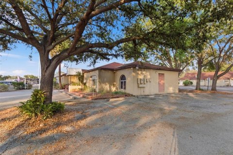 Commercial property in Tampa, Florida 235.23 sq.m. № 2101545 - photo 4