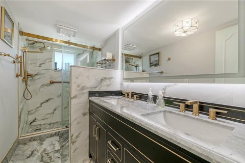 Condo in Longboat Key, Florida, 3 bedrooms № 2391299 - photo 26