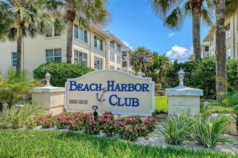 Condo in Longboat Key, Florida, 3 bedrooms № 2391299 - photo 29