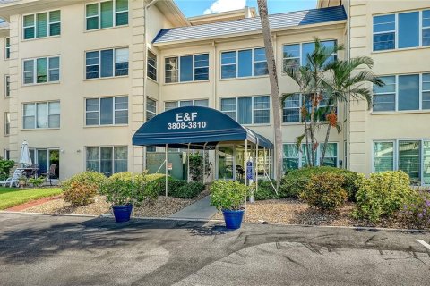 Condo in Longboat Key, Florida, 3 bedrooms № 2391299 - photo 3