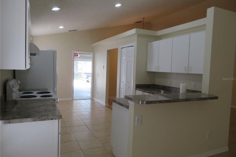 Casa en alquiler en Davenport, Florida, 4 dormitorios, 153.66 m2 № 1917881 - foto 13