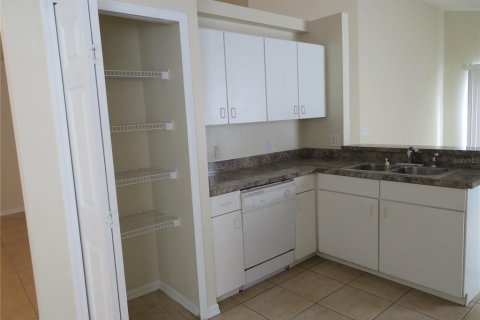 Casa en alquiler en Davenport, Florida, 4 dormitorios, 153.66 m2 № 1917881 - foto 12