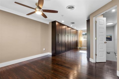 House in Orlando, Florida 4 bedrooms, 177.07 sq.m. № 1836855 - photo 25