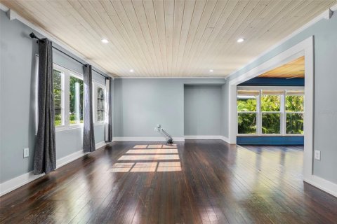 House in Orlando, Florida 4 bedrooms, 177.07 sq.m. № 1836855 - photo 7