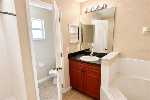 Villa ou maison à vendre à Poinciana, Floride: 3 chambres, 175.4 m2 № 2207436 - photo 6