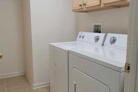 Adosado en alquiler en DeLand, Florida, 3 dormitorios, 176.24 m2 № 1893614 - foto 10