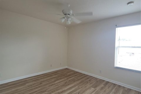 Adosado en alquiler en DeLand, Florida, 3 dormitorios, 176.24 m2 № 1893614 - foto 11