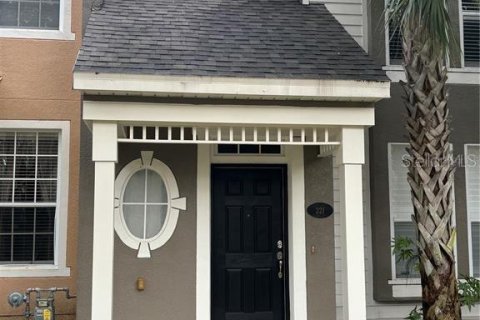Adosado en alquiler en DeLand, Florida, 3 dormitorios, 176.24 m2 № 1893614 - foto 1
