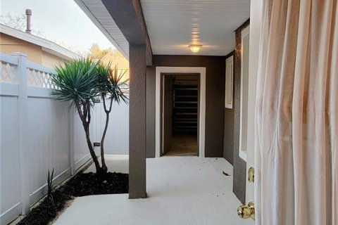Touwnhouse à louer à DeLand, Floride: 3 chambres, 176.24 m2 № 1893614 - photo 20