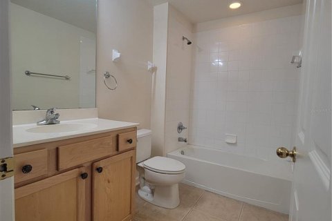 Adosado en alquiler en DeLand, Florida, 3 dormitorios, 176.24 m2 № 1893614 - foto 16